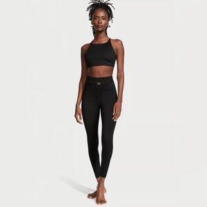 NWT Victoria’s Secret Black Bling RARE Set High Rise Legging & Sports Bra XS